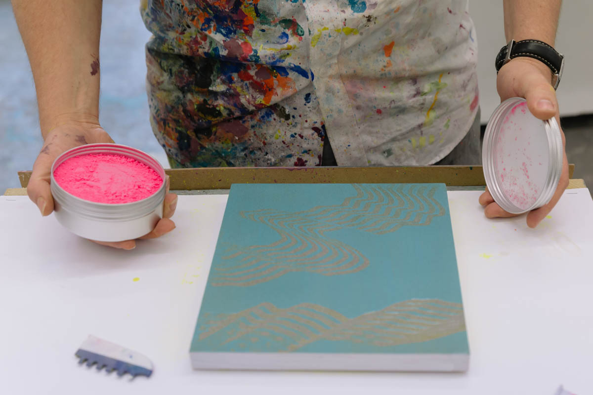 David Mellin im Atelier. Foto: Monika Hanfland